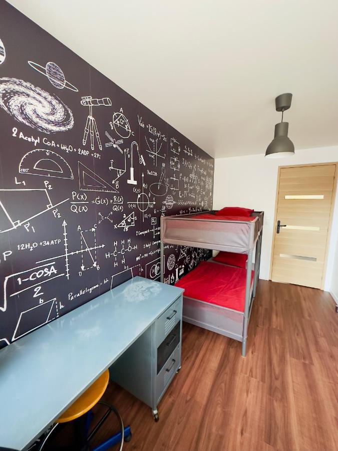 Appartement Familial Disneyland Paris - Wifi Et Parking Inclus ! Coutevroult Ngoại thất bức ảnh